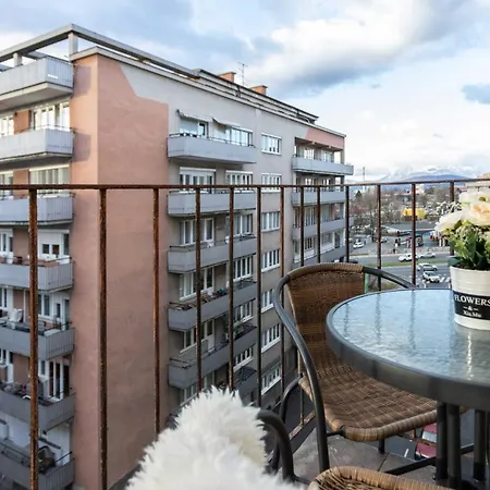 Cozy, Spacious & Sunny In Heart Of City Center * Lublaň